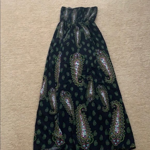 Xhilaration Dresses & Skirts - Paisley strapless maxi Xhilaration Dresses & Skirts - Paisley strapless maxi
